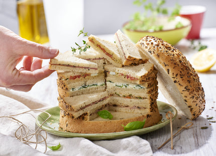 Mediterranean surprise bread - 50 mini sandwiches