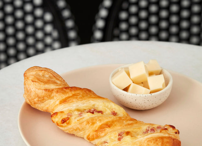 Twist with ham and yellow cheese – 115 g