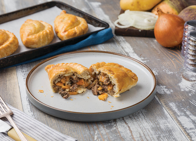 Традиционен корниш с говеждо месо - 142 g