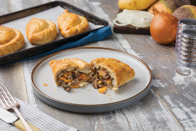 Traditional Cornish pasty with beef - 142 g