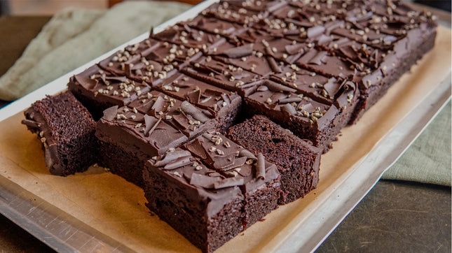 Vegan Chocolate Fudge Cake – 30 pieces (78 g)