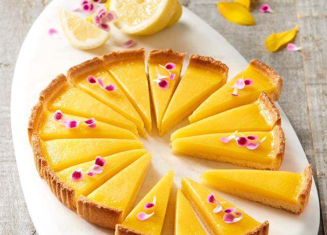Mini lemon tart (4 pcs.) - cut into 16 pieces