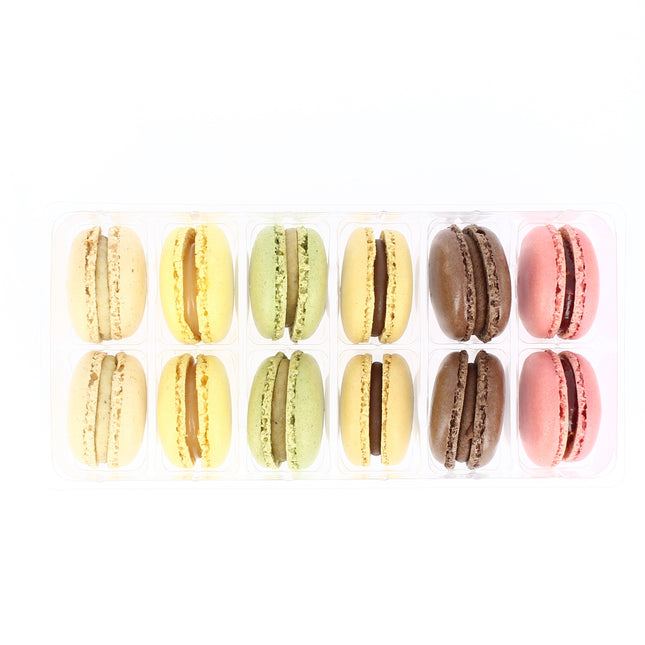 French macaron mix classic - 12 pcs. (vanilla, lemon, pistachio, raspberry, salted caramel, chocolate)